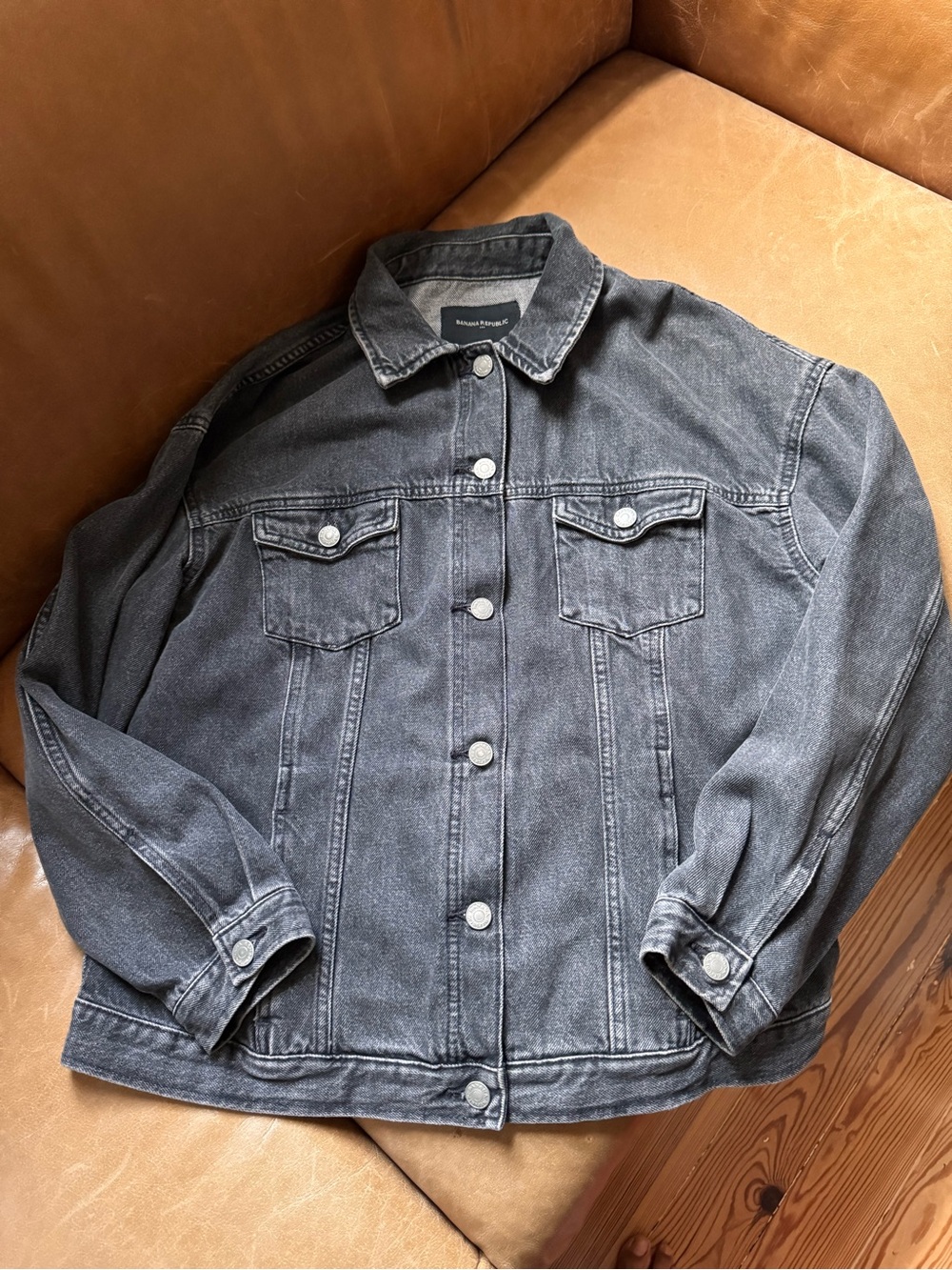 Banana Republic Oversized Black Wash Denim Jacket 100% cotton size medium